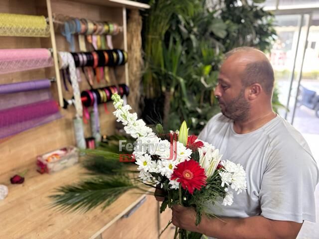 Fethiye’de Çiçekçiler Anneler Günü’ne Hazırlandı