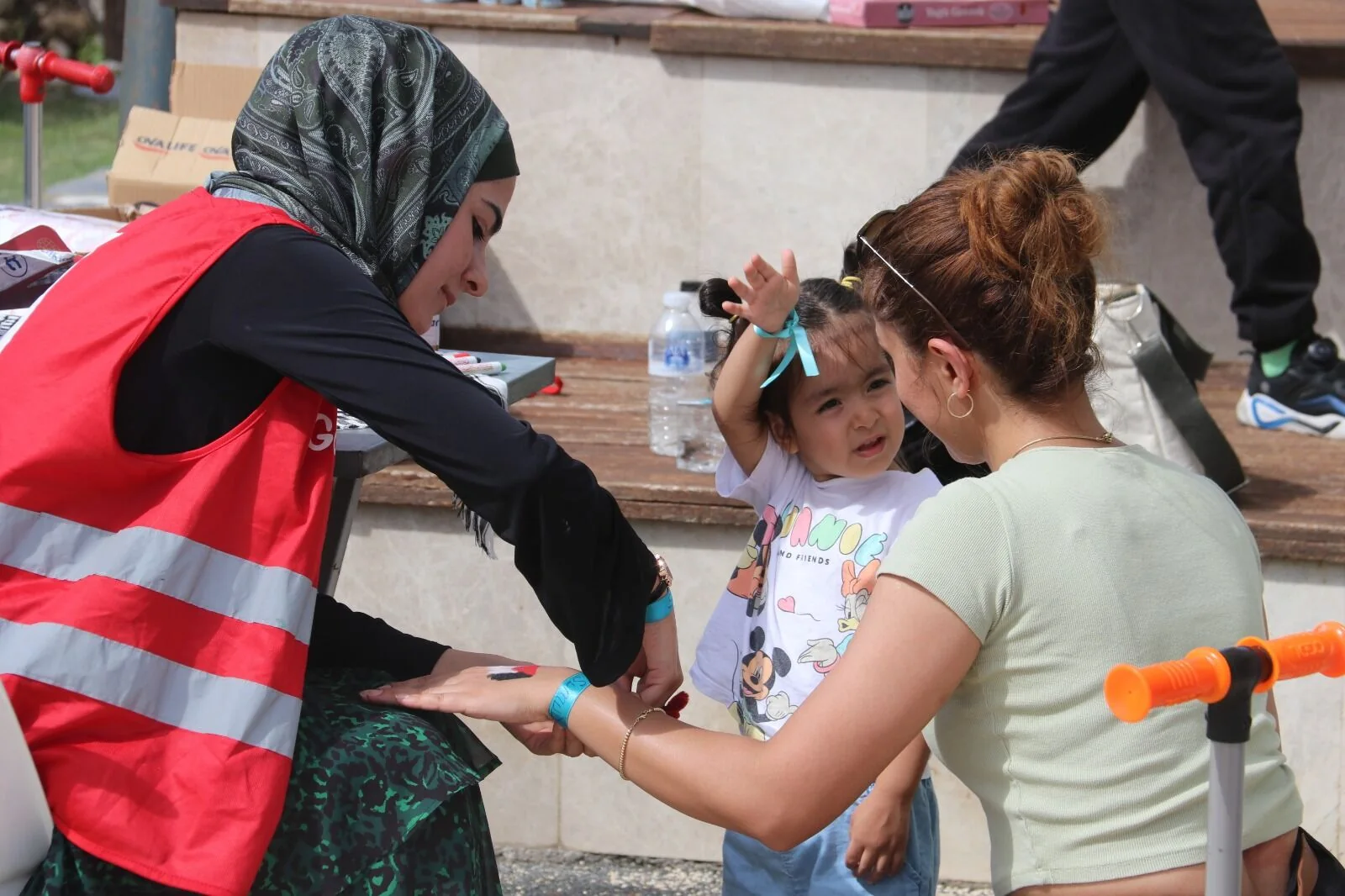 Fethiye’de Çocuklar Filistin İçin Çizdi