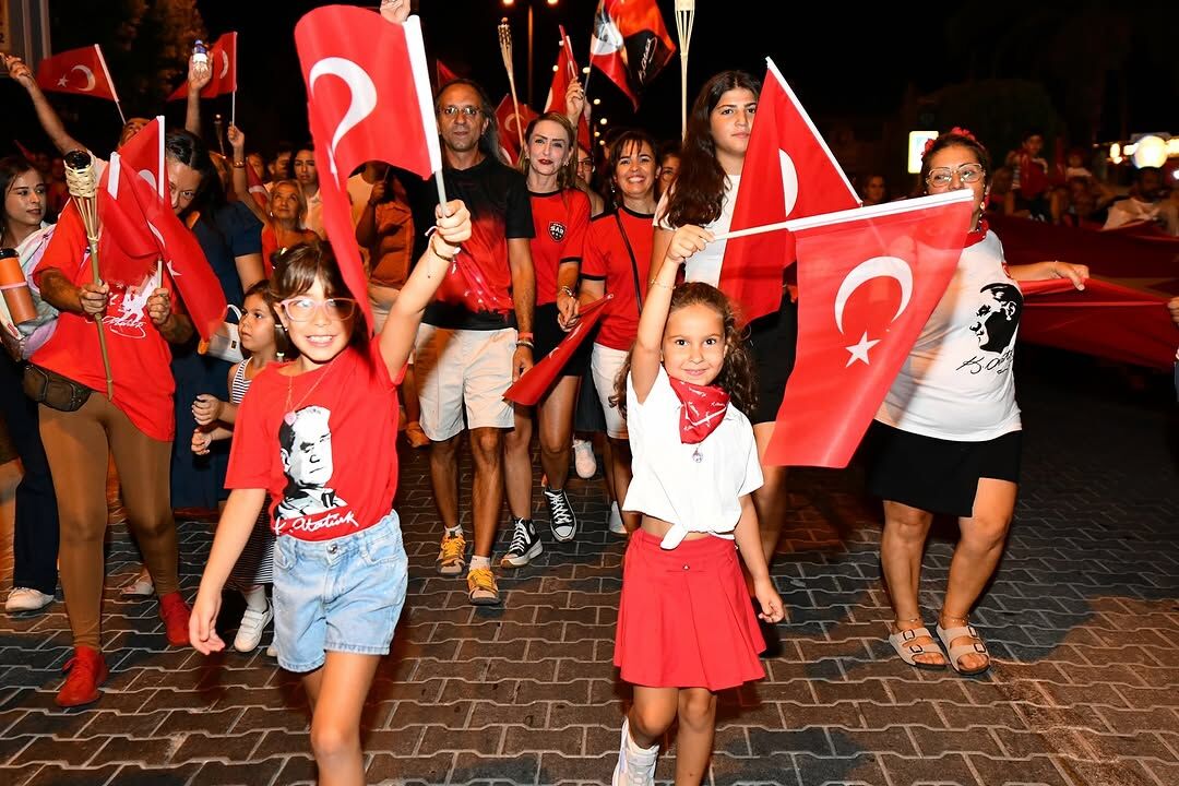 Fethiye’de Coşkulu Zafer Bayramı Kutlaması