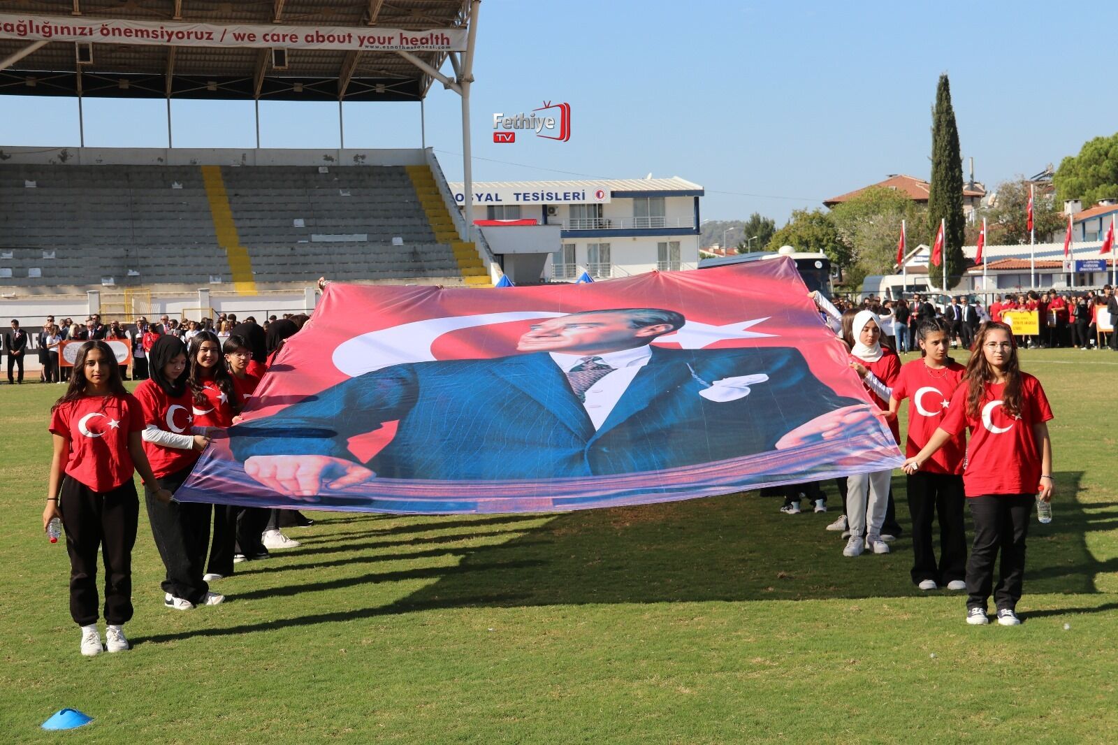 Fethiye’de Cumhuriyet Bayramı Töreni Coşkulu Geçti