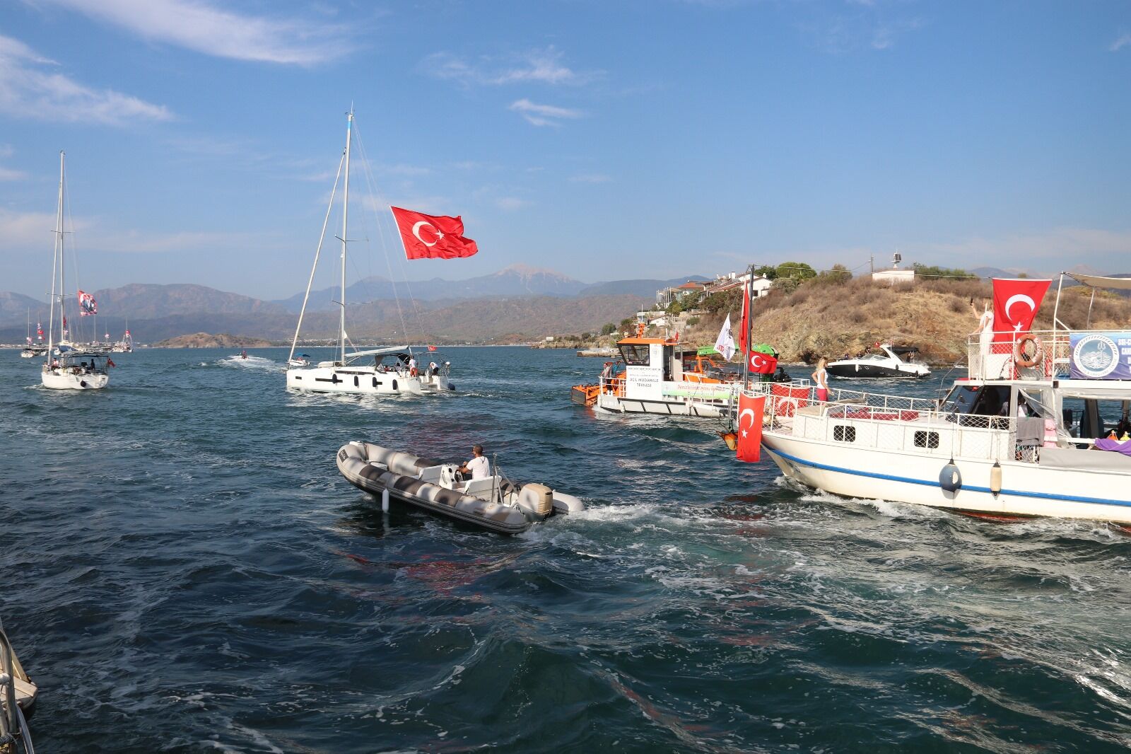 Fethiye’de Cumhuriyet Coşkusu Denizlerde de Yaşandı