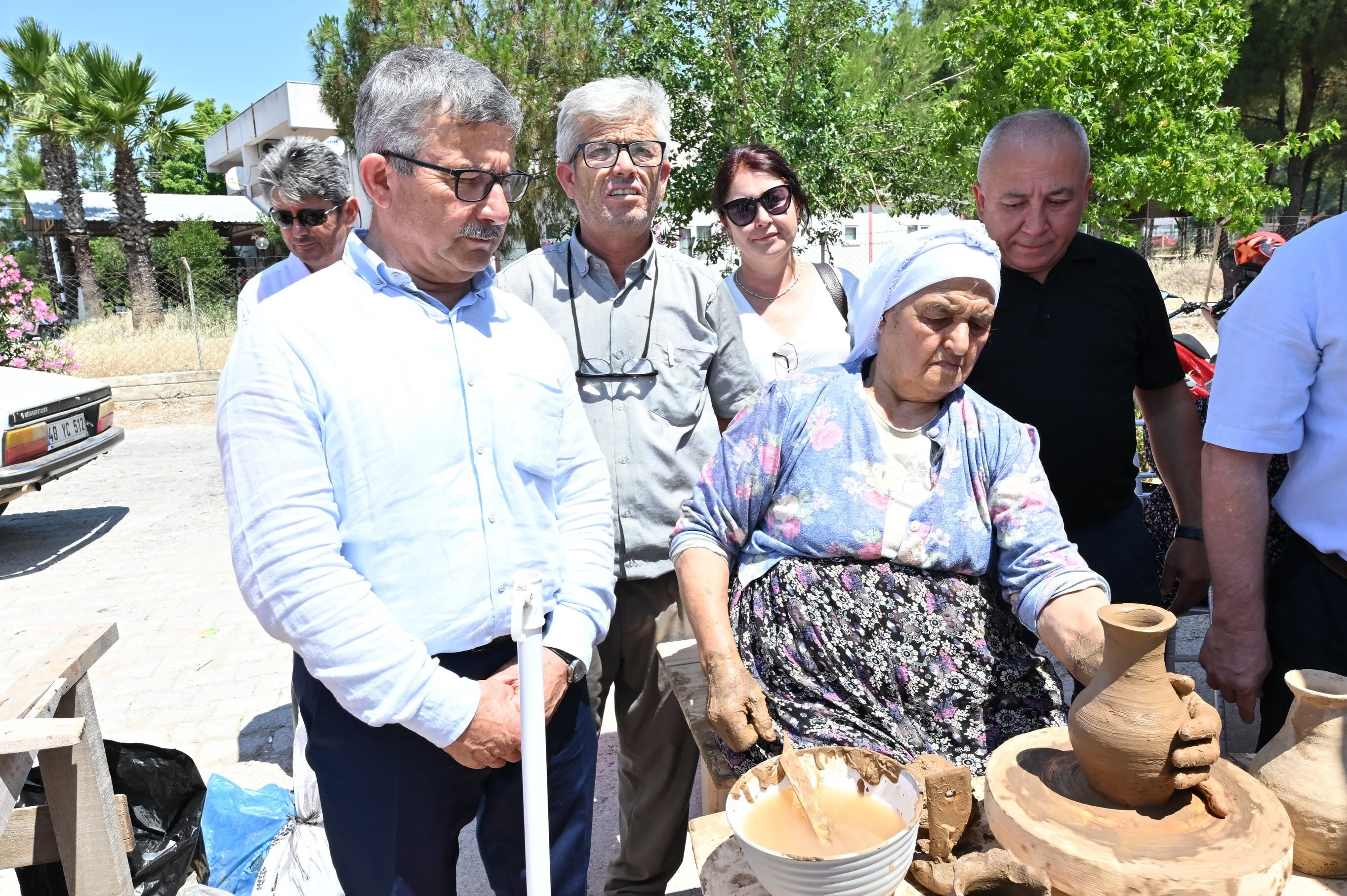 Fethiye’de El Emeği Ürünler Ve Dont Testisi Sergisine Yoğun İlgi