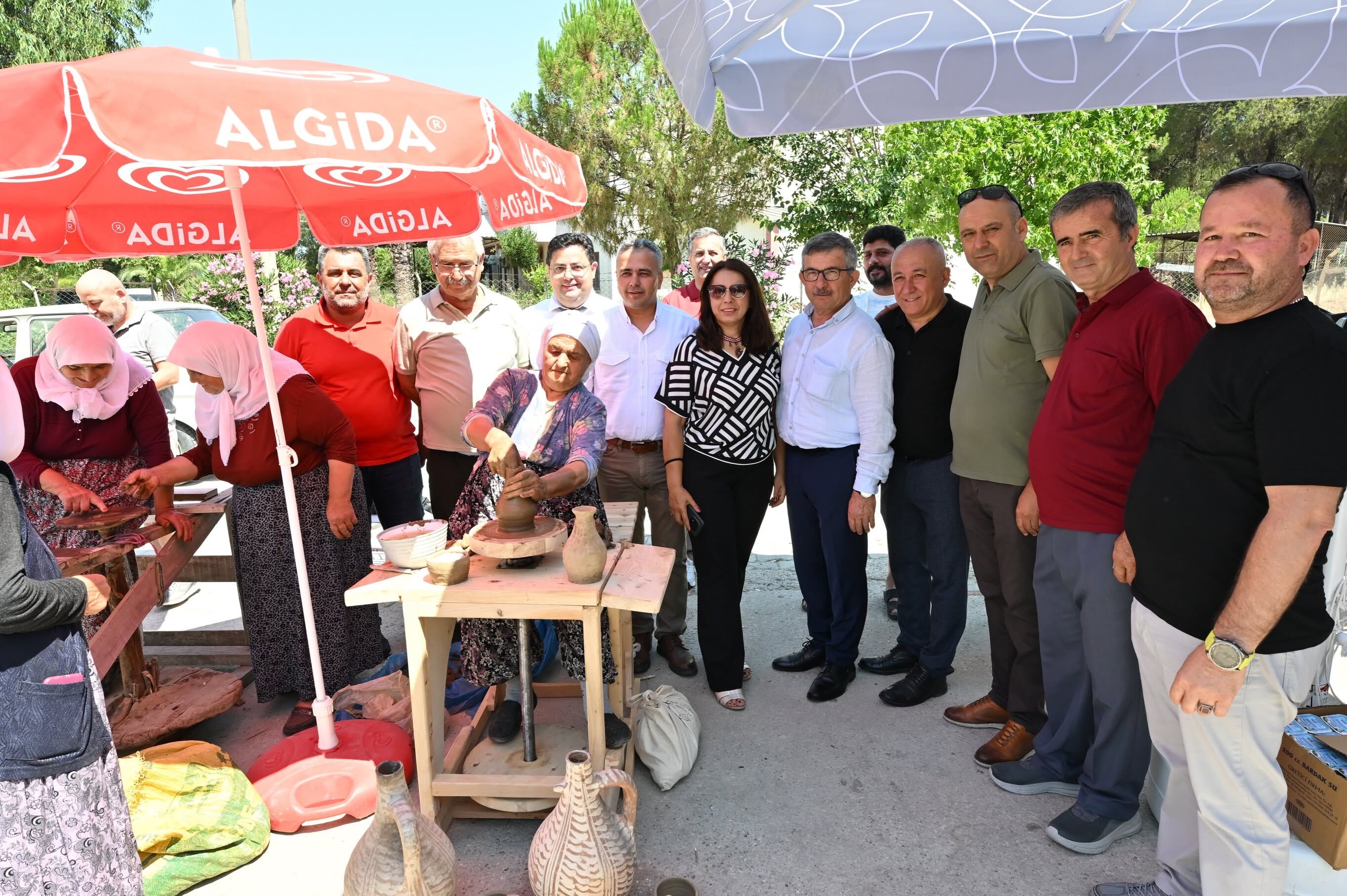 Fethiye’de El Emeği Ürünler Ve Dont Testisi Sergisine Yoğun İlgi