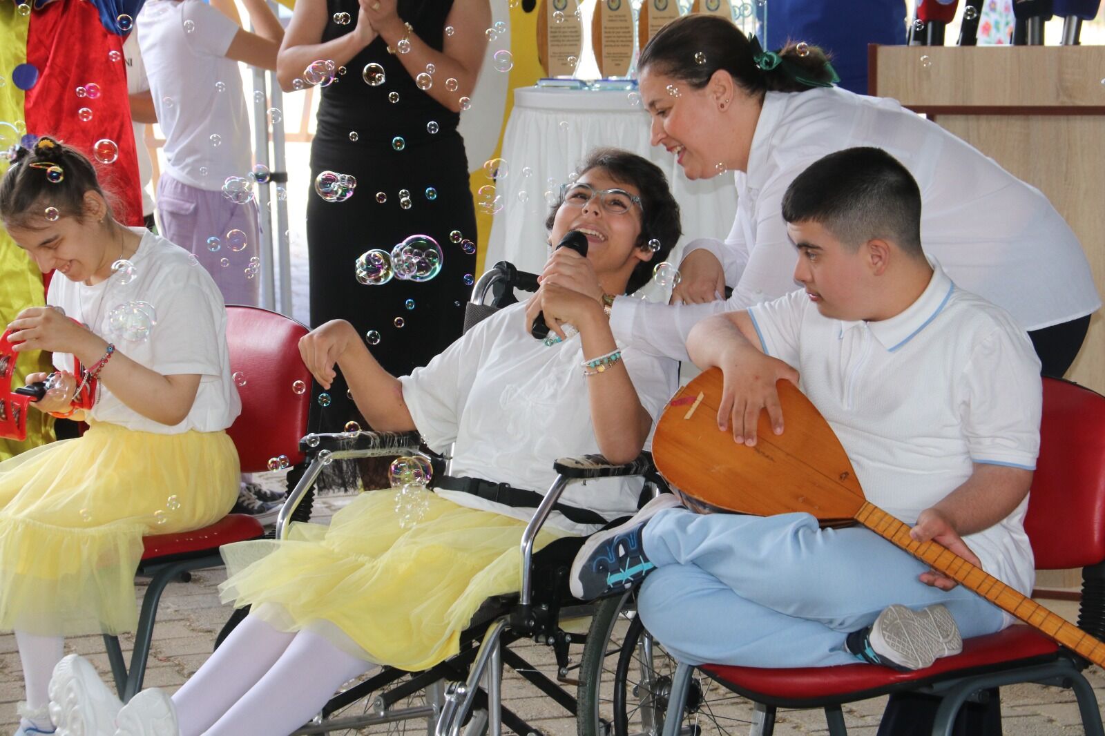 Fethiye’de “Engelsiz Hafta” Etkinlikleri Renkli Görüntülere Sahne Oldu