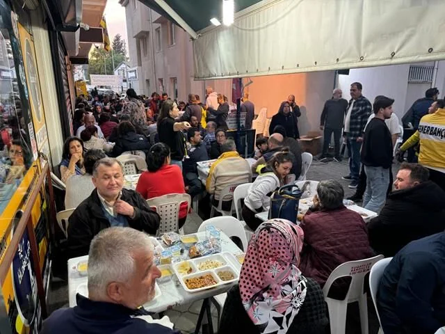 Fethiye'de Fenerbahçeliler İftar Programı Düzenledi