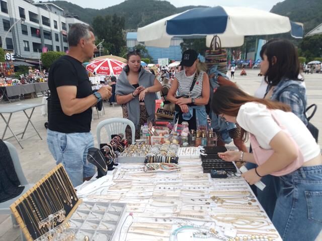 Fethiye'de Geleneksel Anneler Günü Kermesi Kuruldu