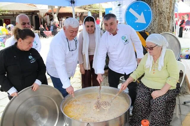 Fethiye’de Geleneksel Festival Coşkusu