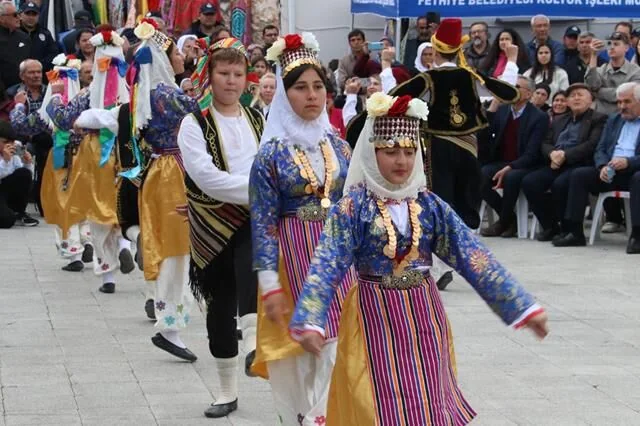 Fethiye’de Geleneksel Festival Coşkusu