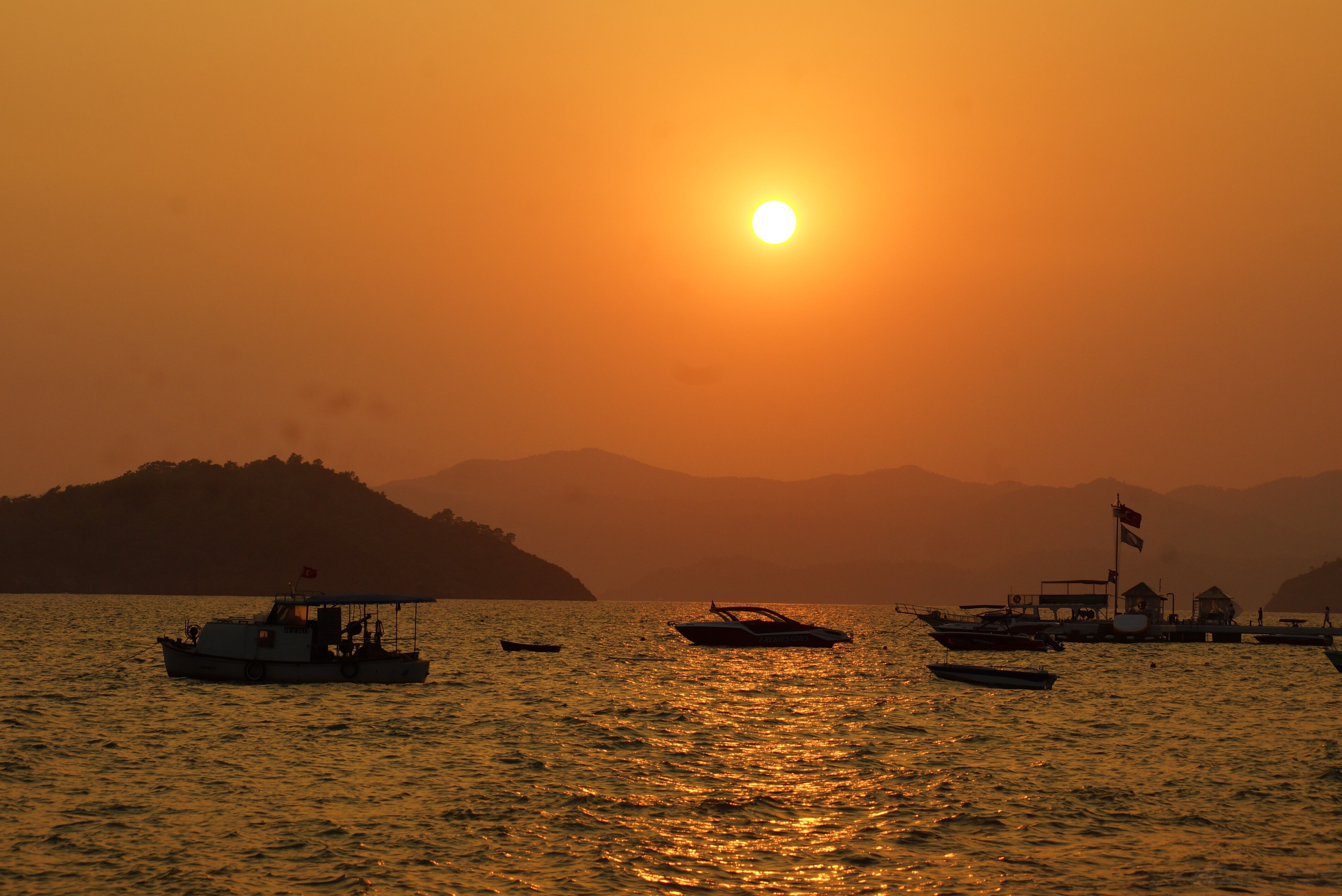 Fethiye'de Gün Batımı Görsel Şölen Oluşturdu