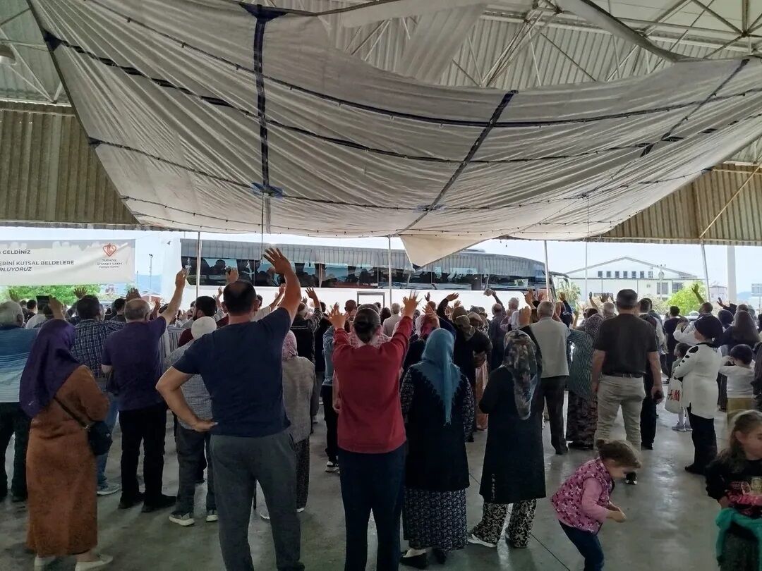 Fethiye'de Hacı Adayları Dualarla Uğurlandı