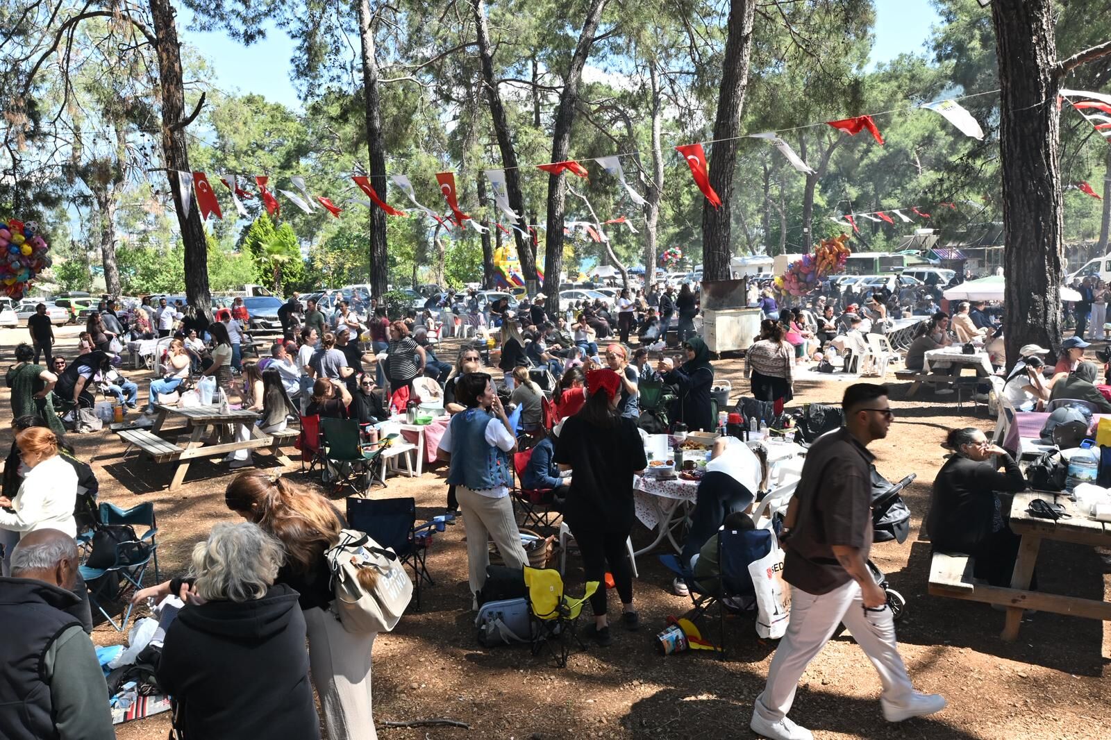Fethiye’de Hıdrellez Coşkusu Aksazlar Koyu’nda Yaşandı