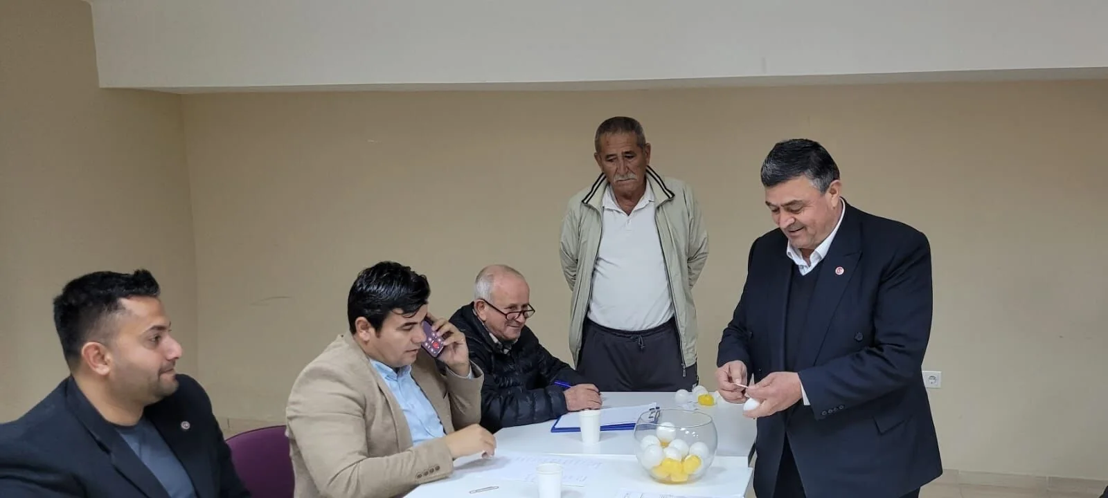 Fethiye’de Mahalleler Arası Futbol Turnuvası Kura Çekimi Yapıldı