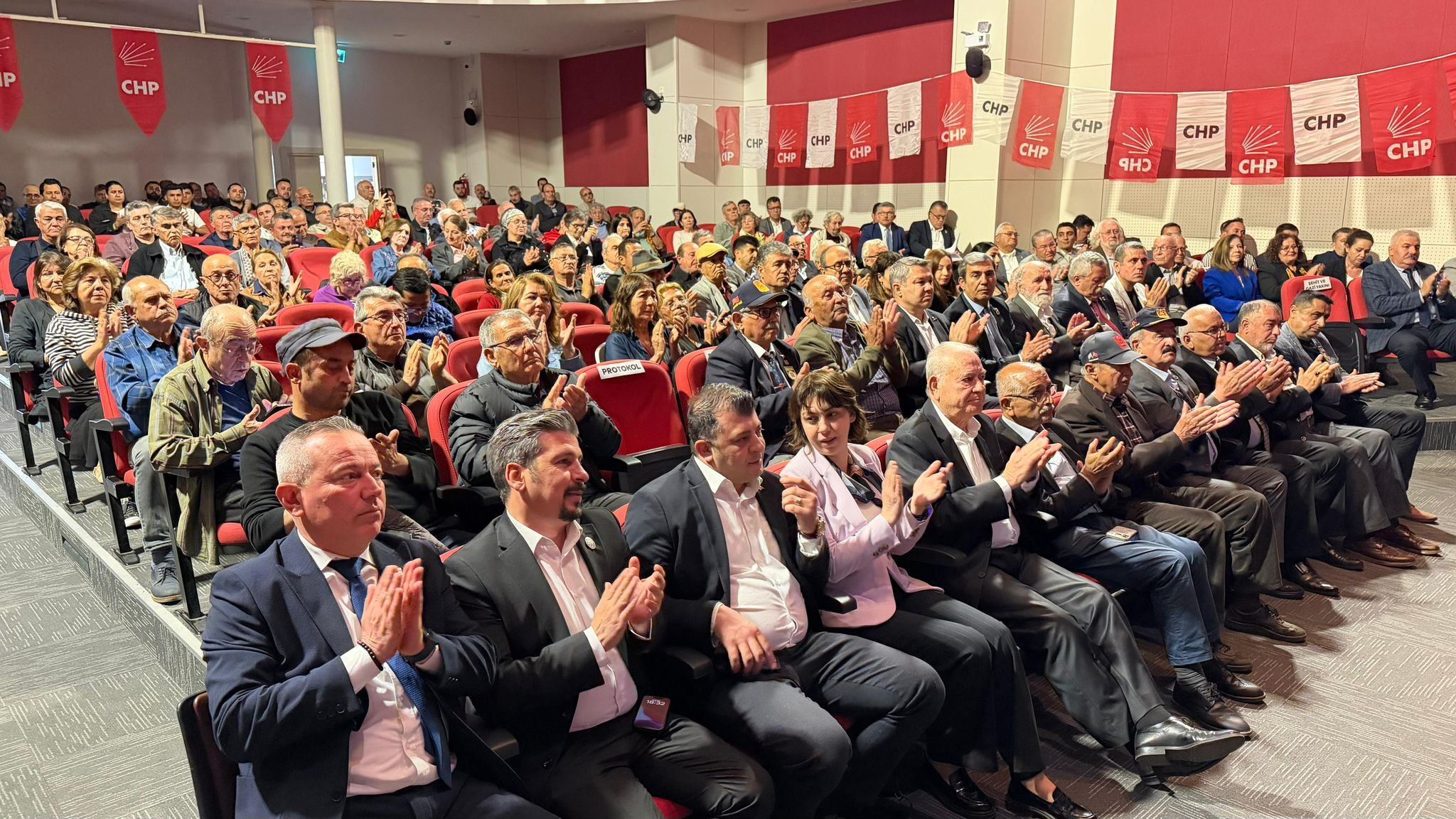 Fethiye’de “Milli Savunma Politikaları Paneli” Düzenlendi