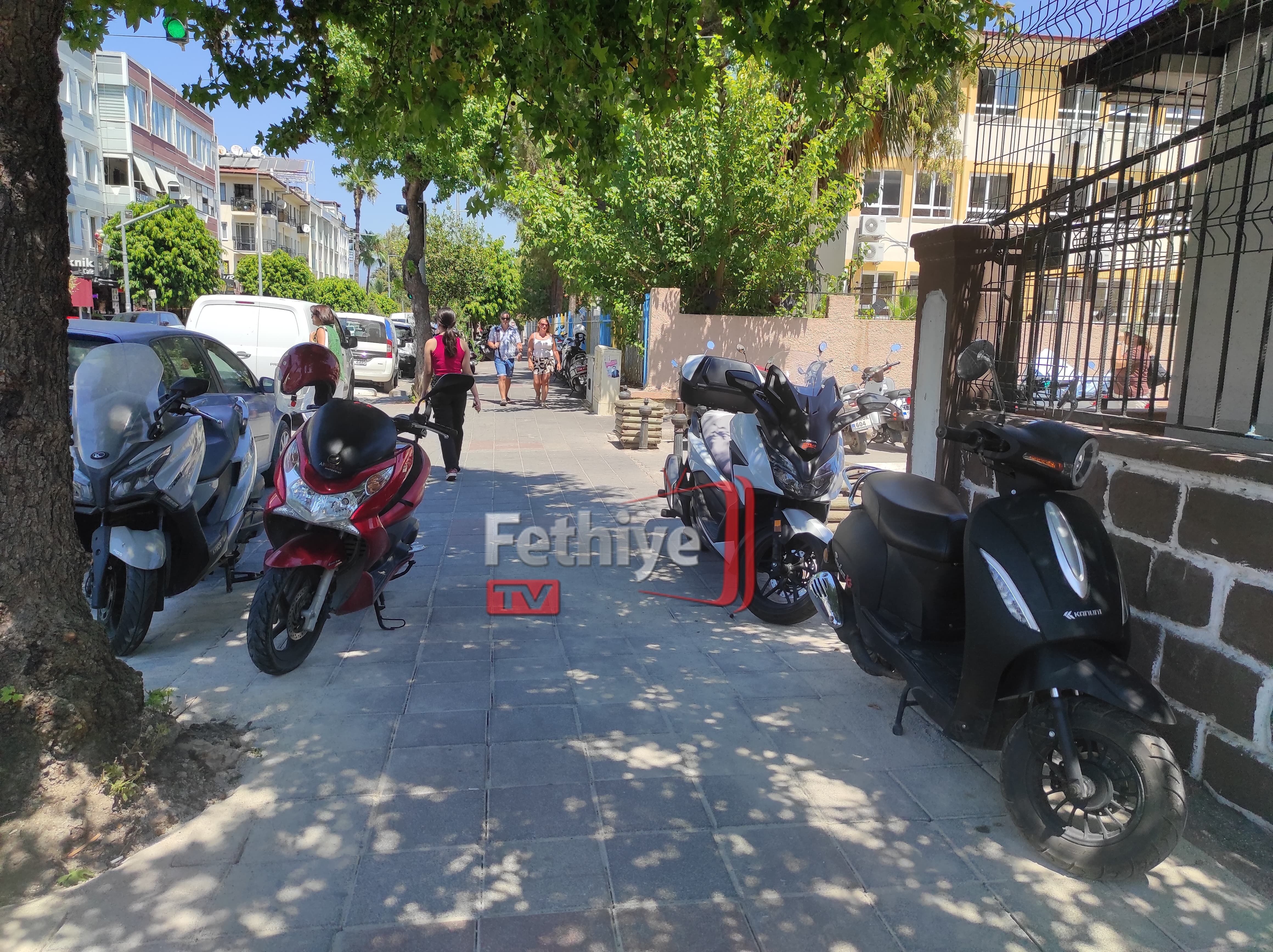 Fethiye'de Motosiklet Park Sorunu Büyüyor