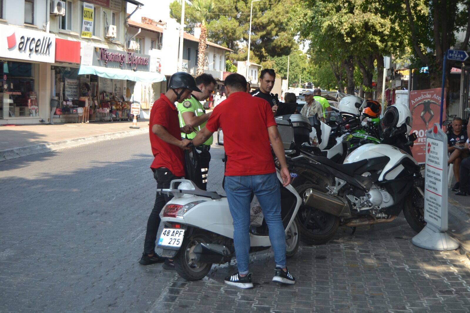 Fethiye'de Motosiklet Sürücülerine Yönelik Denetimler Sürüyor