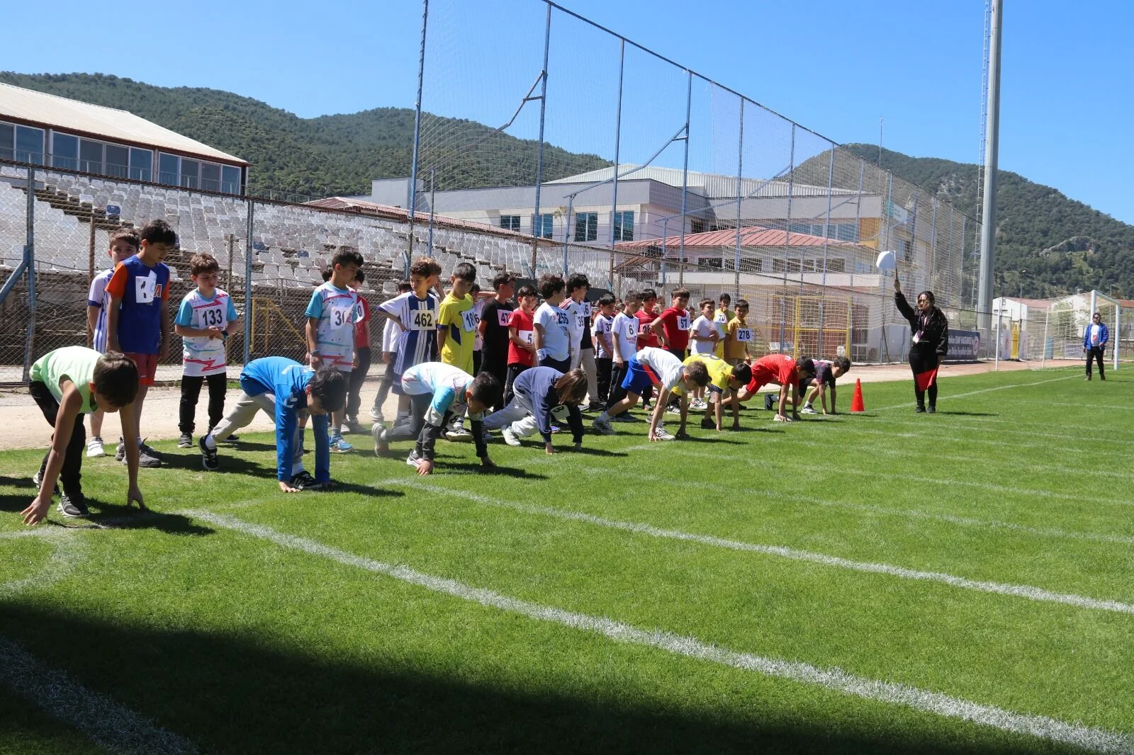 Fethiye’de Öğrenciler “En Hızlı” Olmak İçin Koştu