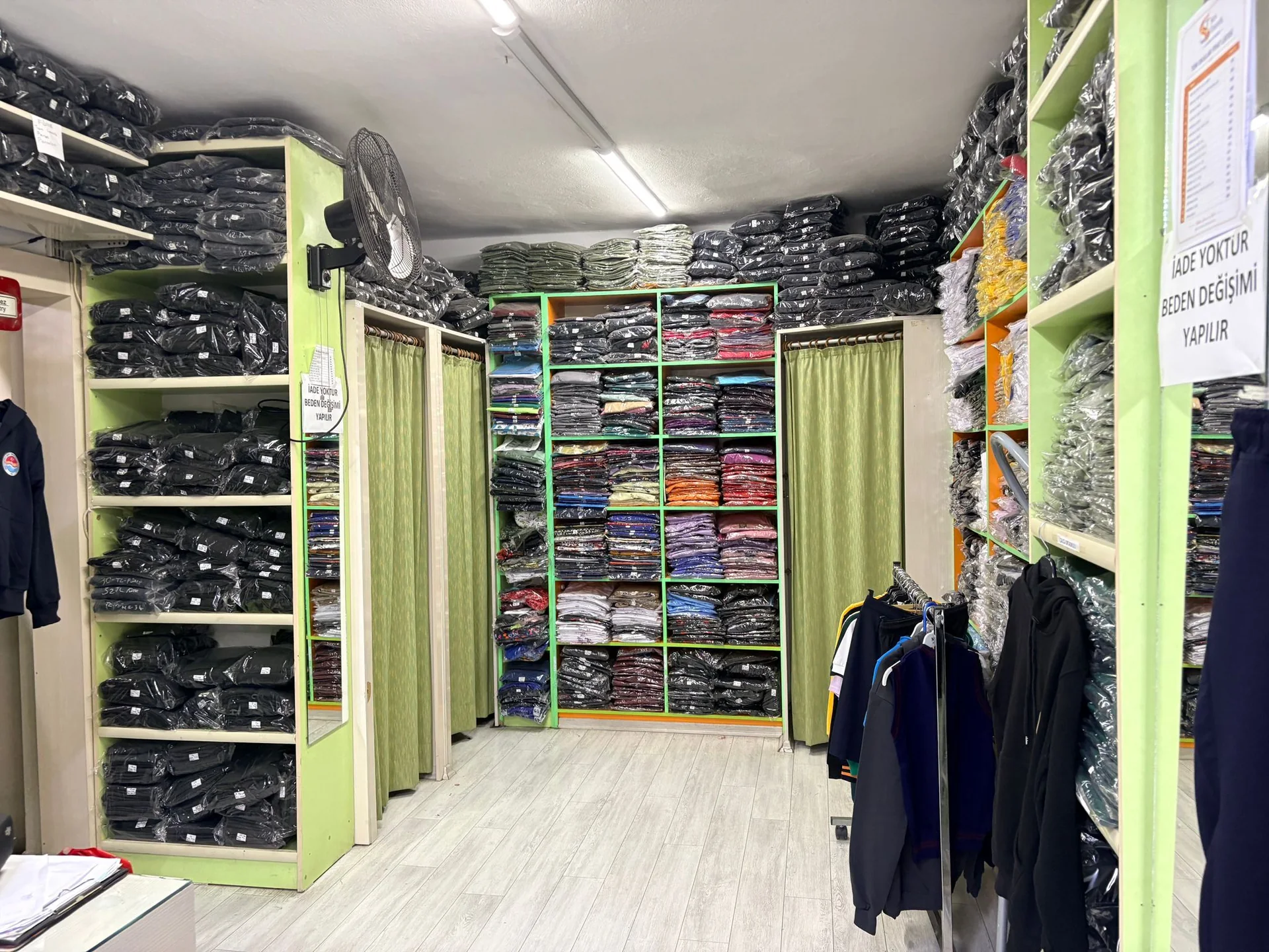 Fethiye’de Okul Kıyafeti Telaşı Başladı! Ortalama Maliyet 3 Bin TL
