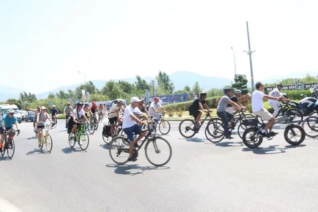 Fethiye’de Özgür Ve İlker İçin Pedal Çevirdiler