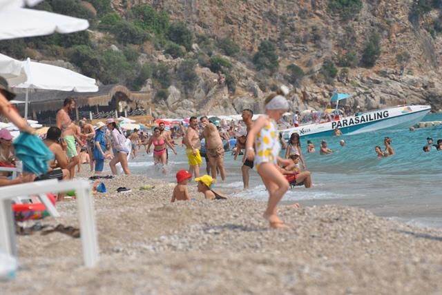 Fethiye’de Plajlar Doldu