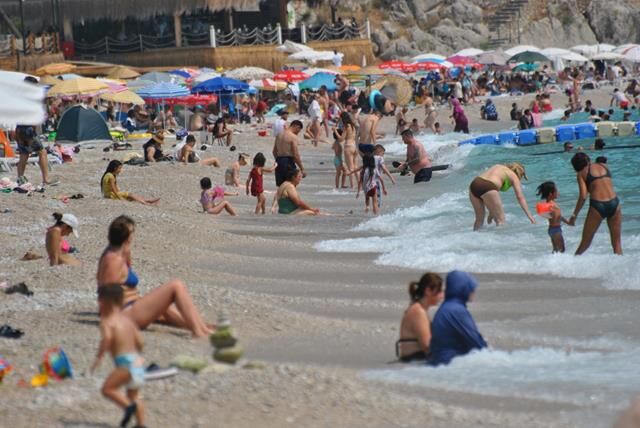 Fethiye’de Plajlar Doldu