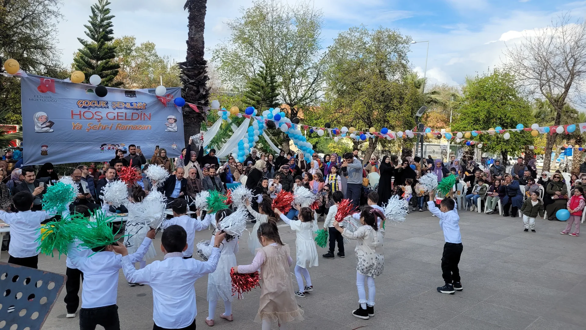 Fethiye’de Ramazan Ayı, Çocuk Şenliği Coşkusu