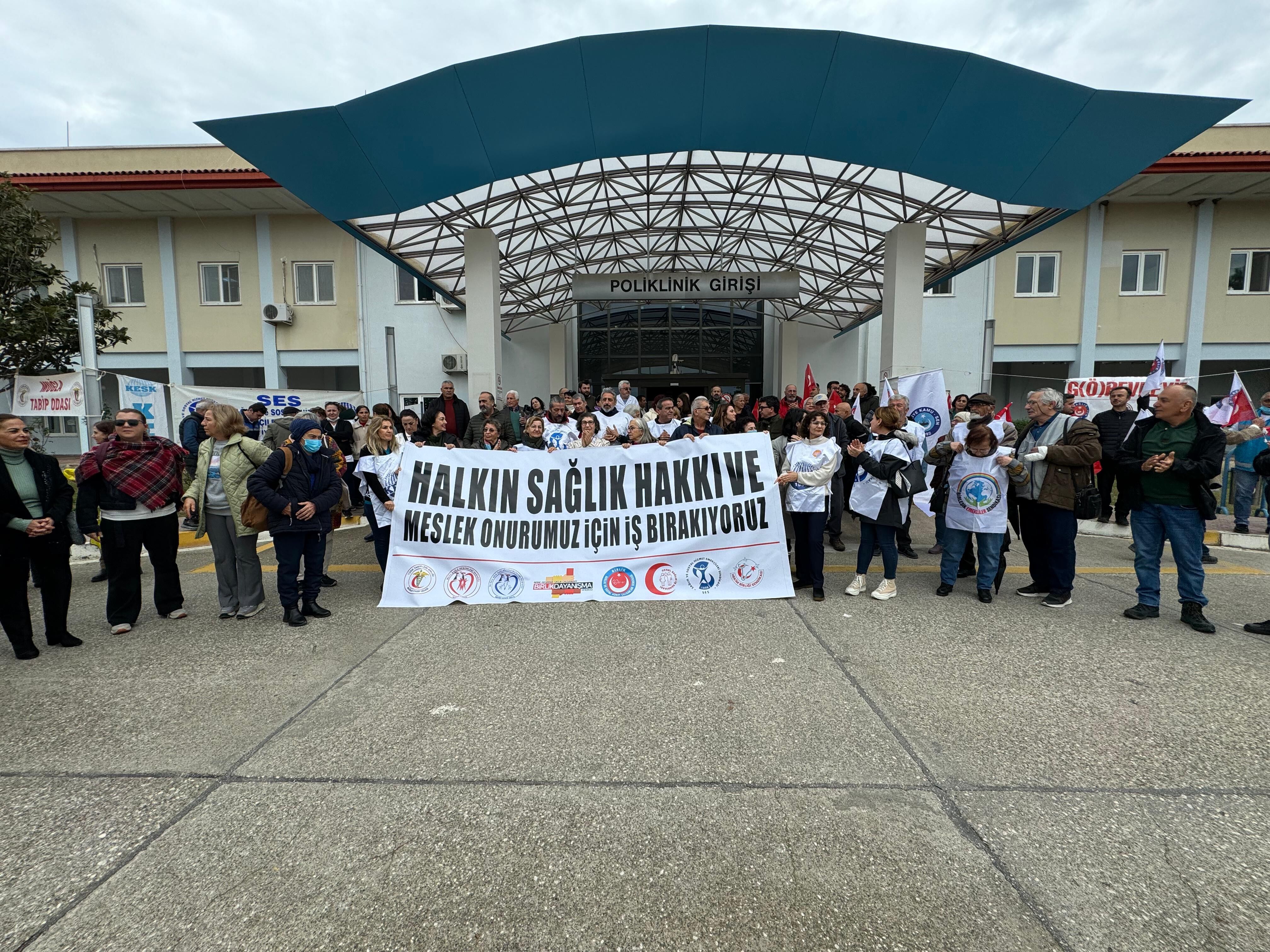 Fethiye'de Sağlıkçılardan 1 Günlük İş Bırakma Eylemi