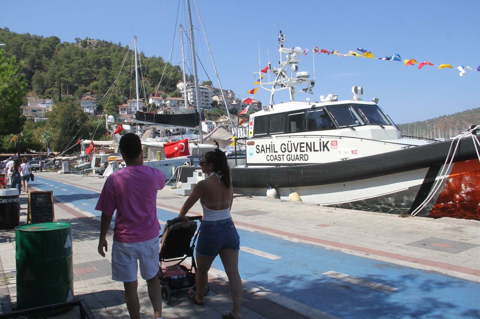Fethiye'de Sahil Güvenlik TCSG-911 Botu Ziyaretçilerini Ağırladı