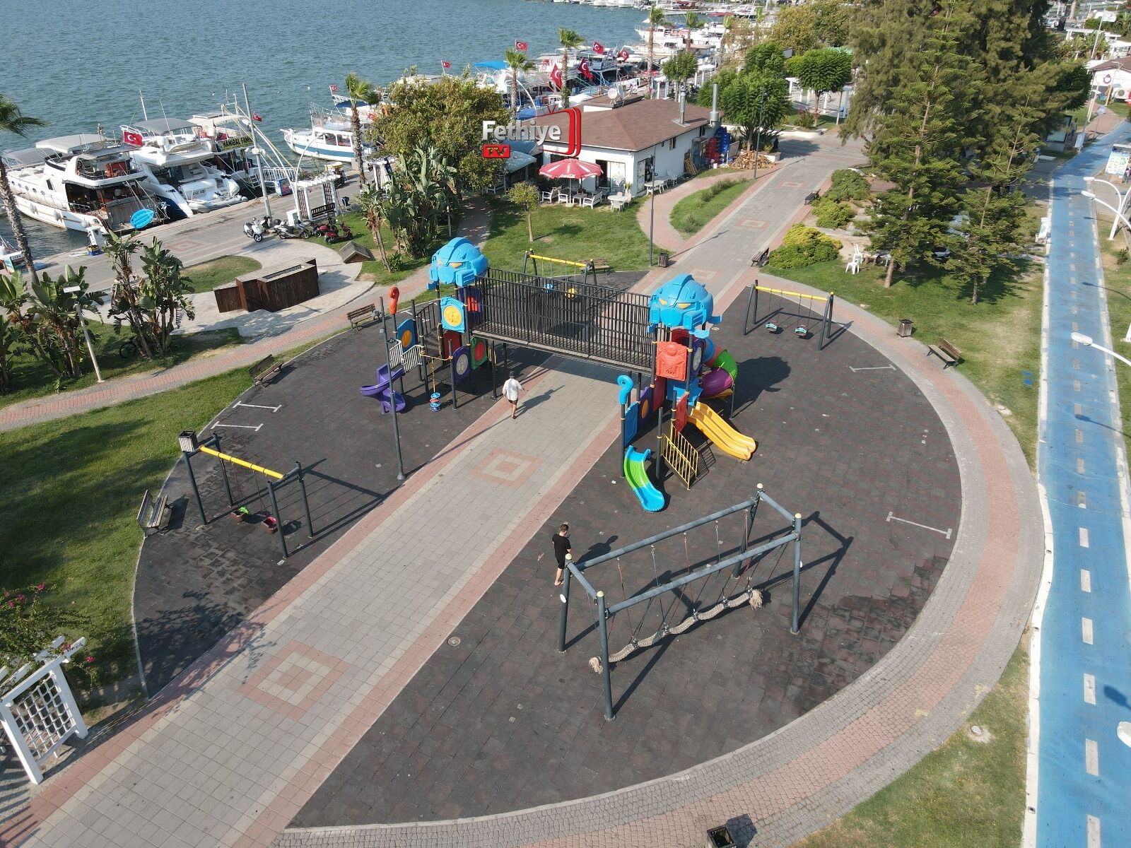 Fethiye’de Sıcak Hava Dalgası Park ve Meydanları Boş Bıraktı
