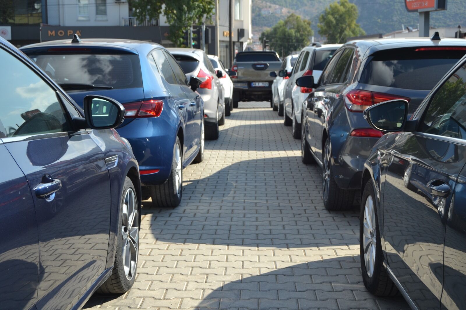Fethiye'de Sıfır Araca Parası Yetmeyen İkinci El Otomobile Yöneliyor