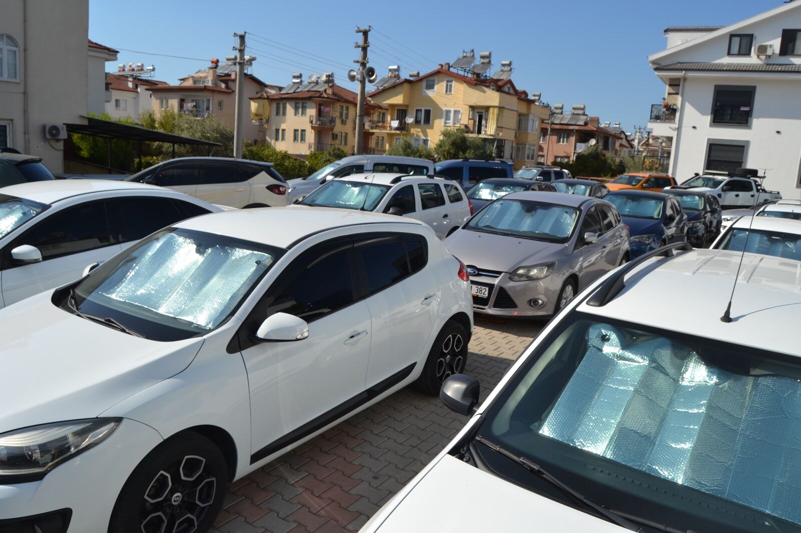 Fethiye'de Sıfır Araca Parası Yetmeyen İkinci El Otomobile Yöneliyor