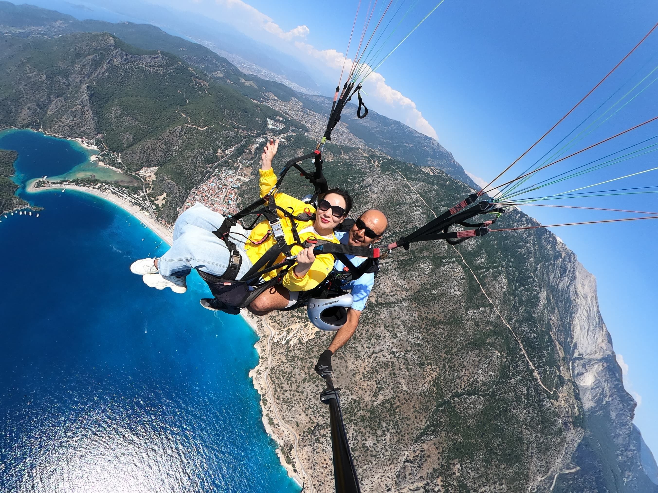 Fethiye'de Yamaç Paraşütü Bereketi