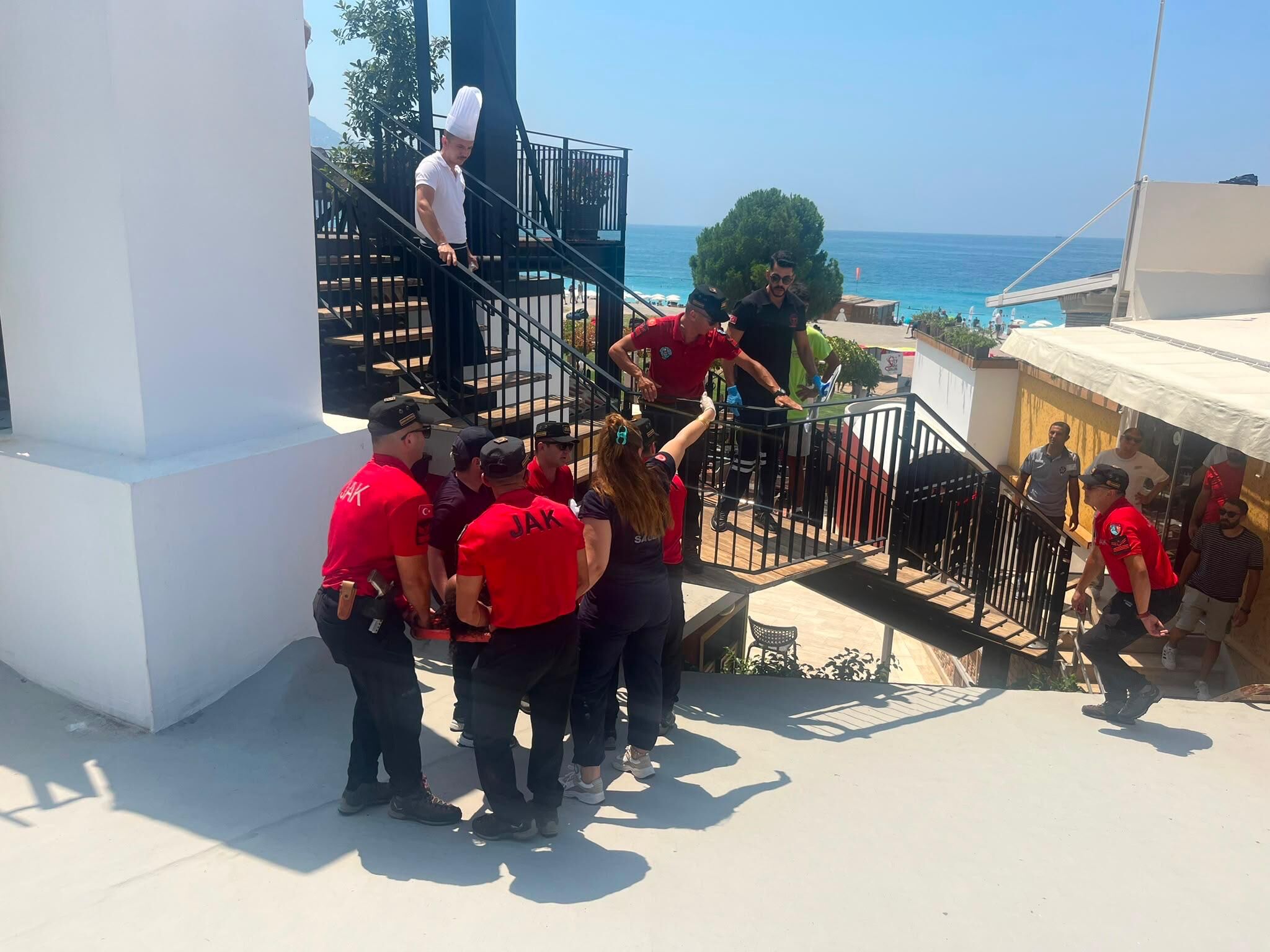 Fethiye’de Yamaç Paraşütü Kazası: 2 Kişi Yaralandı