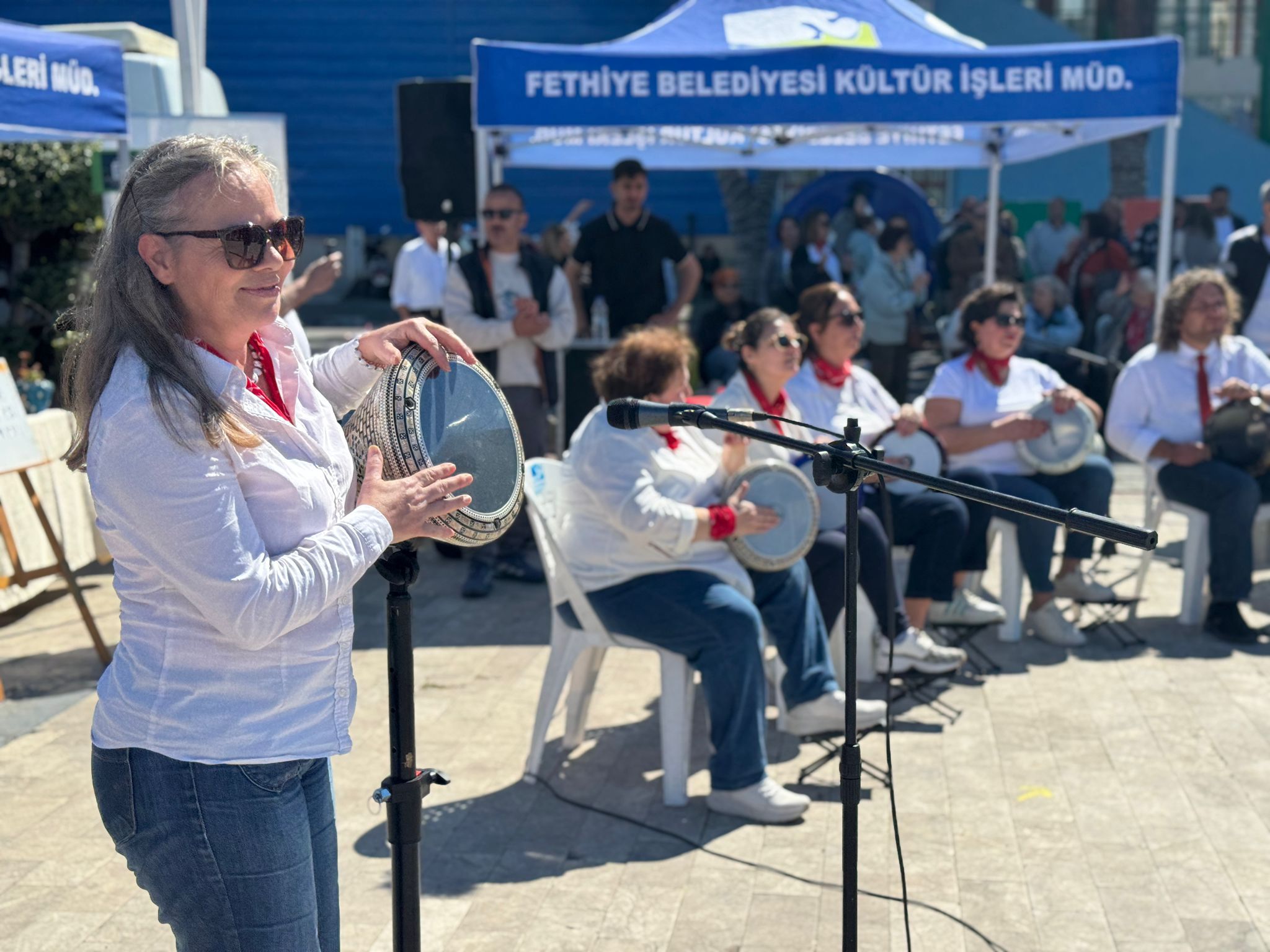Fethiye’de Yaşlılara Saygı Haftası Etkinliği Renkli Görüntülere Sahne Oldu