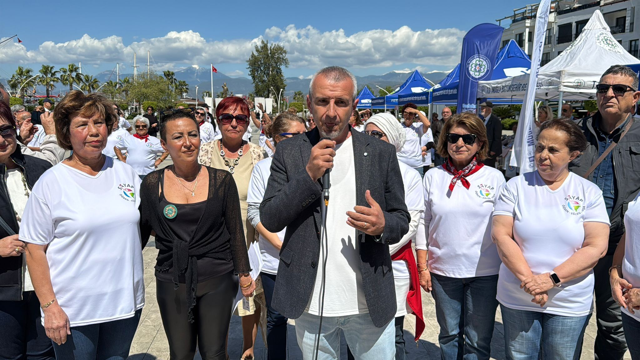 Fethiye’de Yaşlılara Saygı Haftası Etkinliği Renkli Görüntülere Sahne Oldu