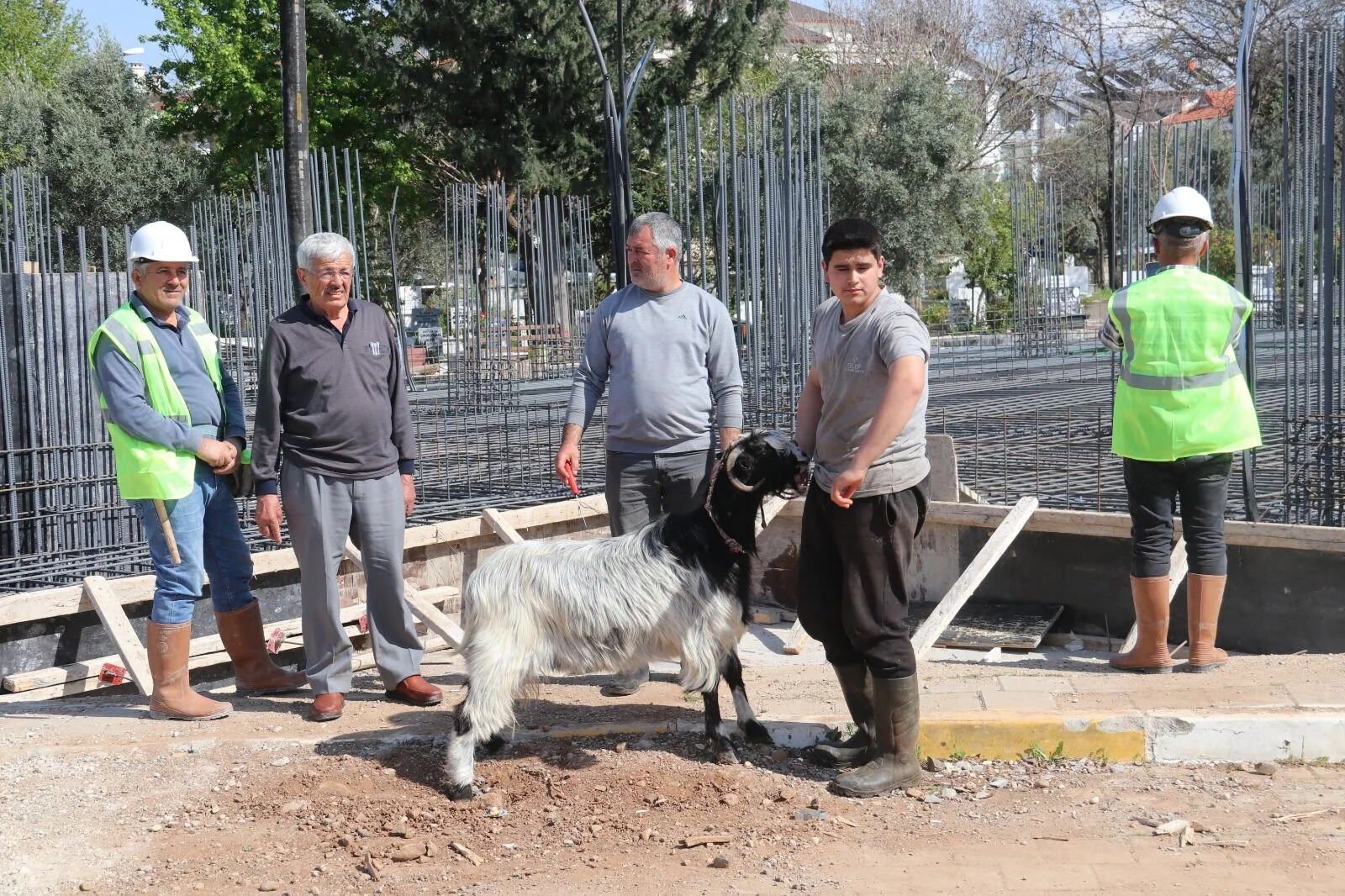 Fethiye’de Yeni Hacı Veli Camii İçin İlk Adım Atıldı