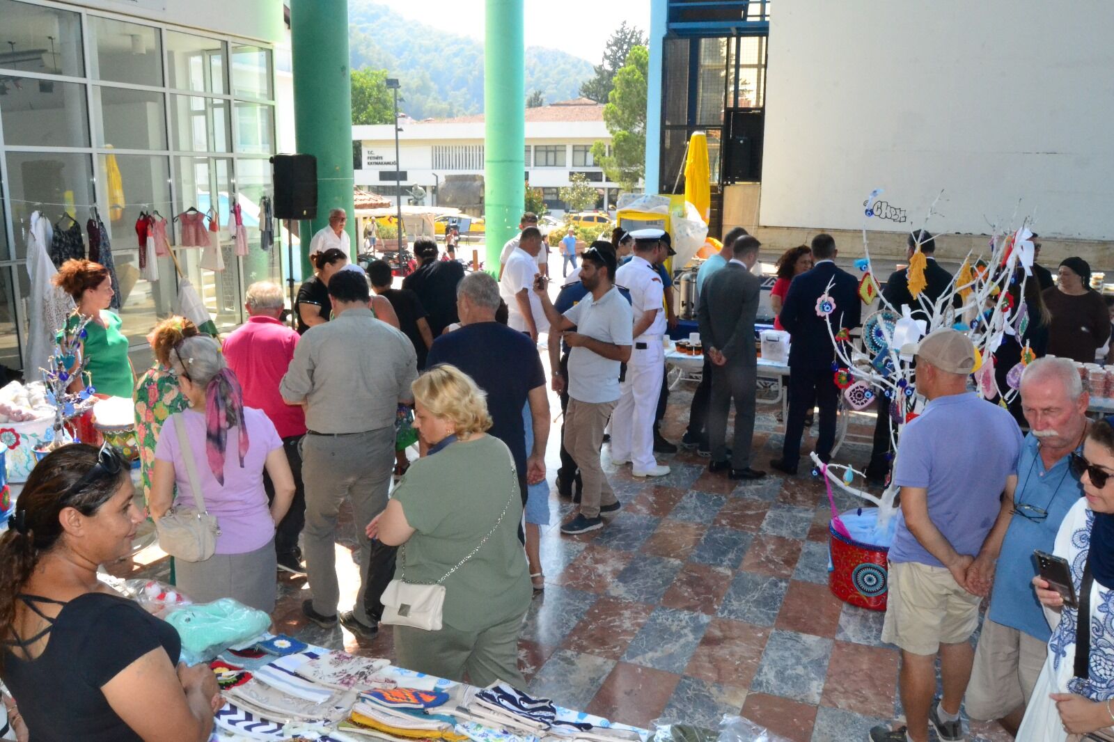 Fethiye'de Yükümlülerden Geri Dönüşüm El Sanatları Sergisi
