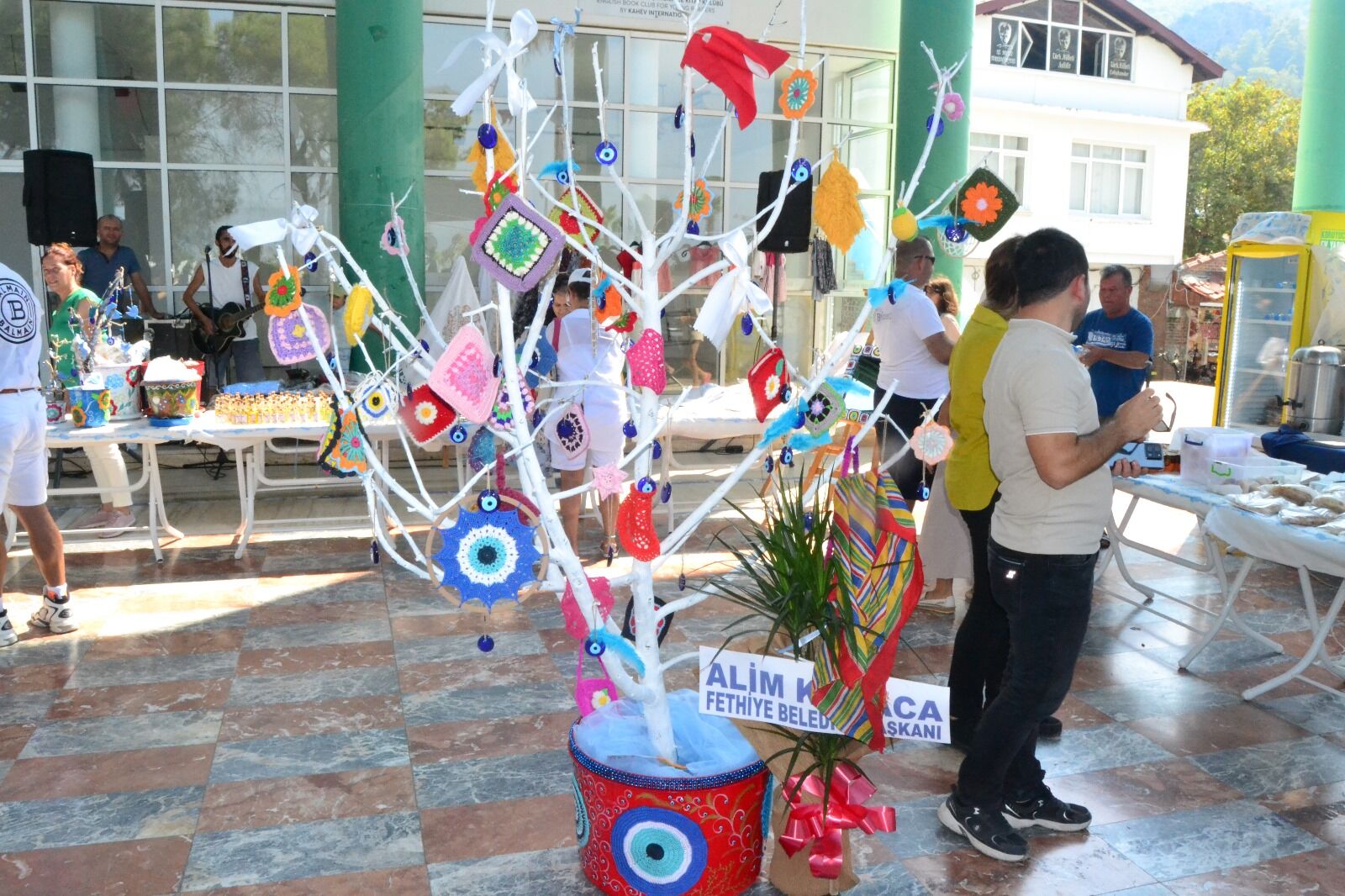 Fethiye'de Yükümlülerden Geri Dönüşüm El Sanatları Sergisi