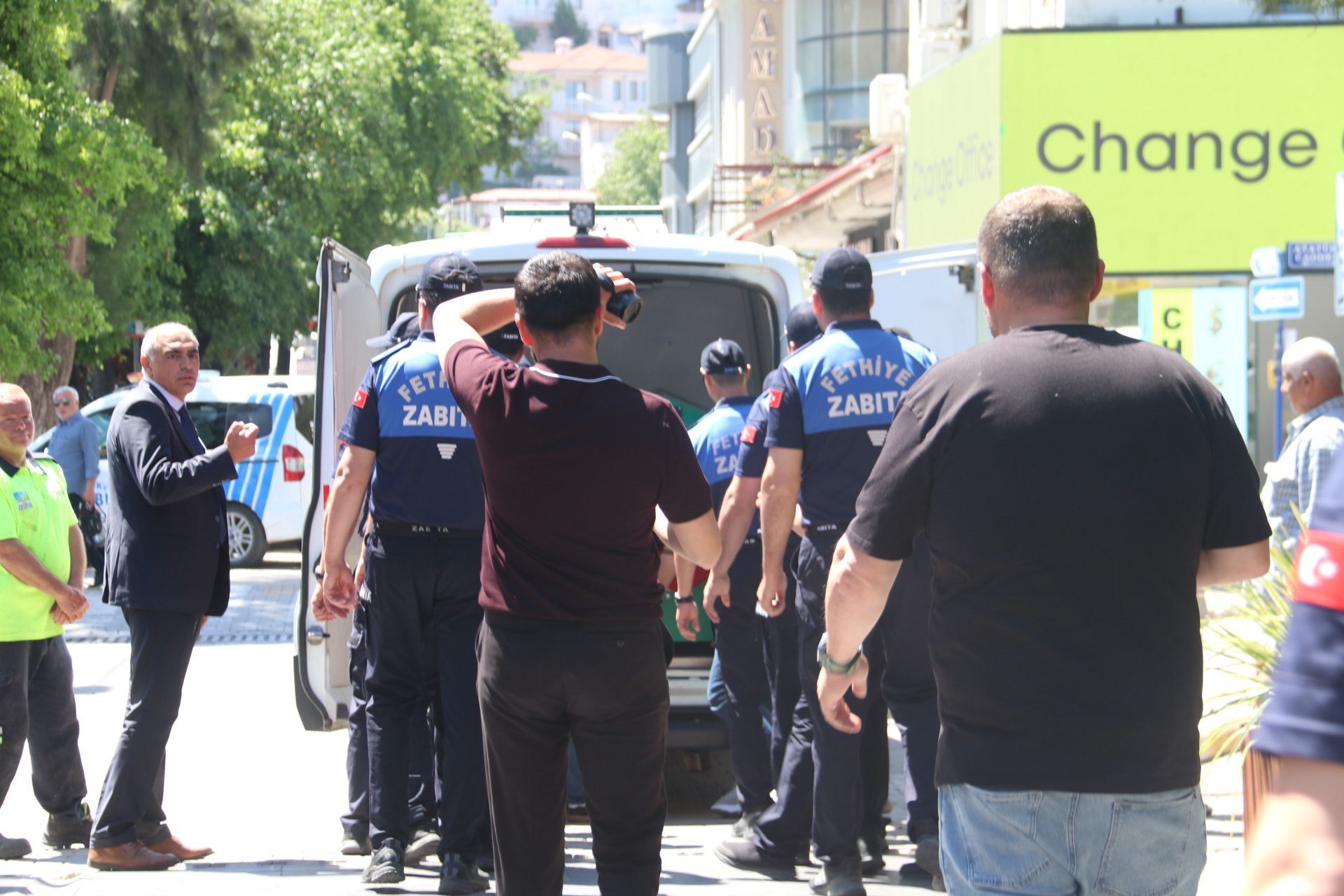 Fethiye’de Zabıta Personeli Kerem Ersoy’a Duygusal Veda