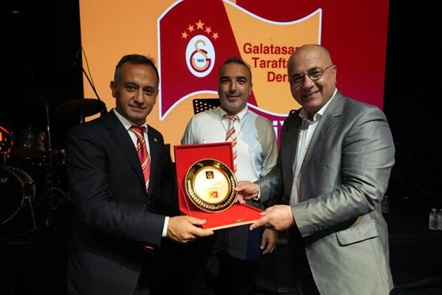 Fethiye’deki Galatasaraylılar Şampiyonluğu Kutladı