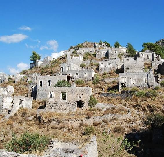 Fethiye'deki "Hayalet Köye" Ziyaretçi Akını