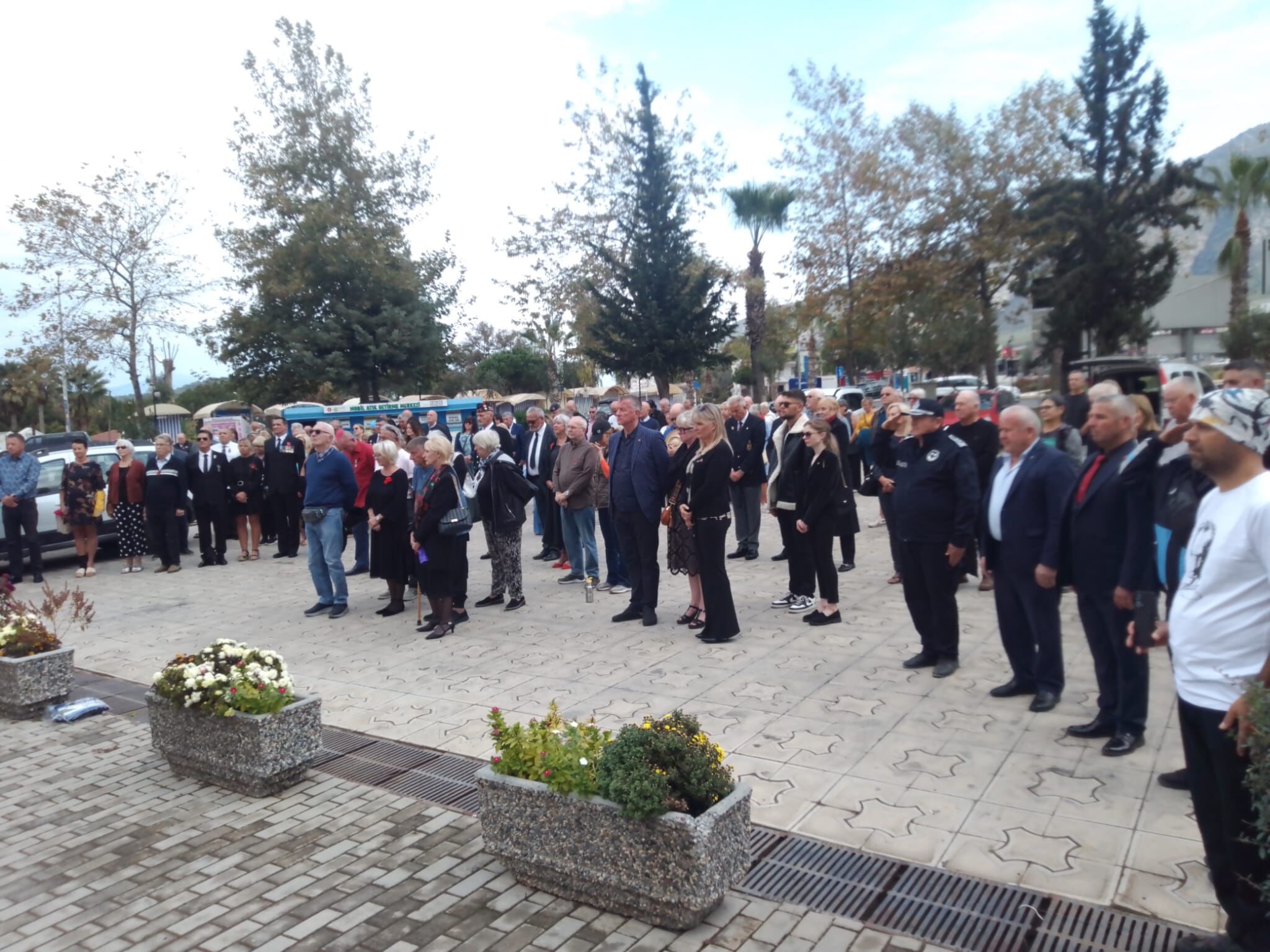 Fethiye’deki İngilizler Atatürk’ü Törenle Andı