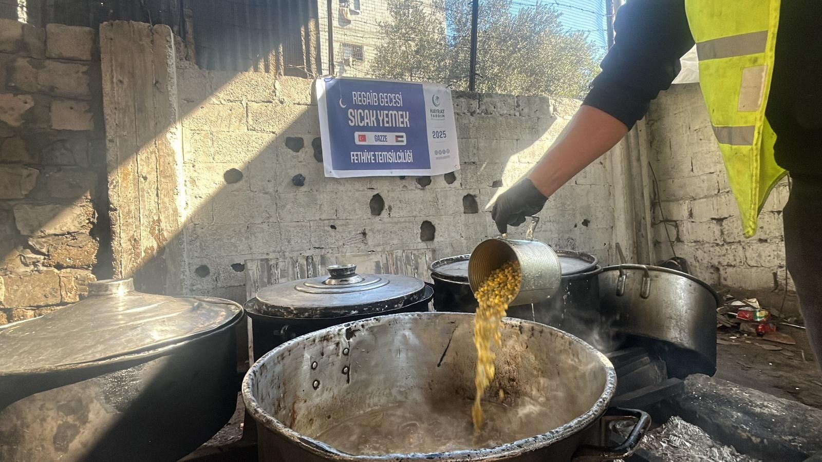 Fethiye'deki Kermes Geliri Gazze’ye Ulaştırıldı
