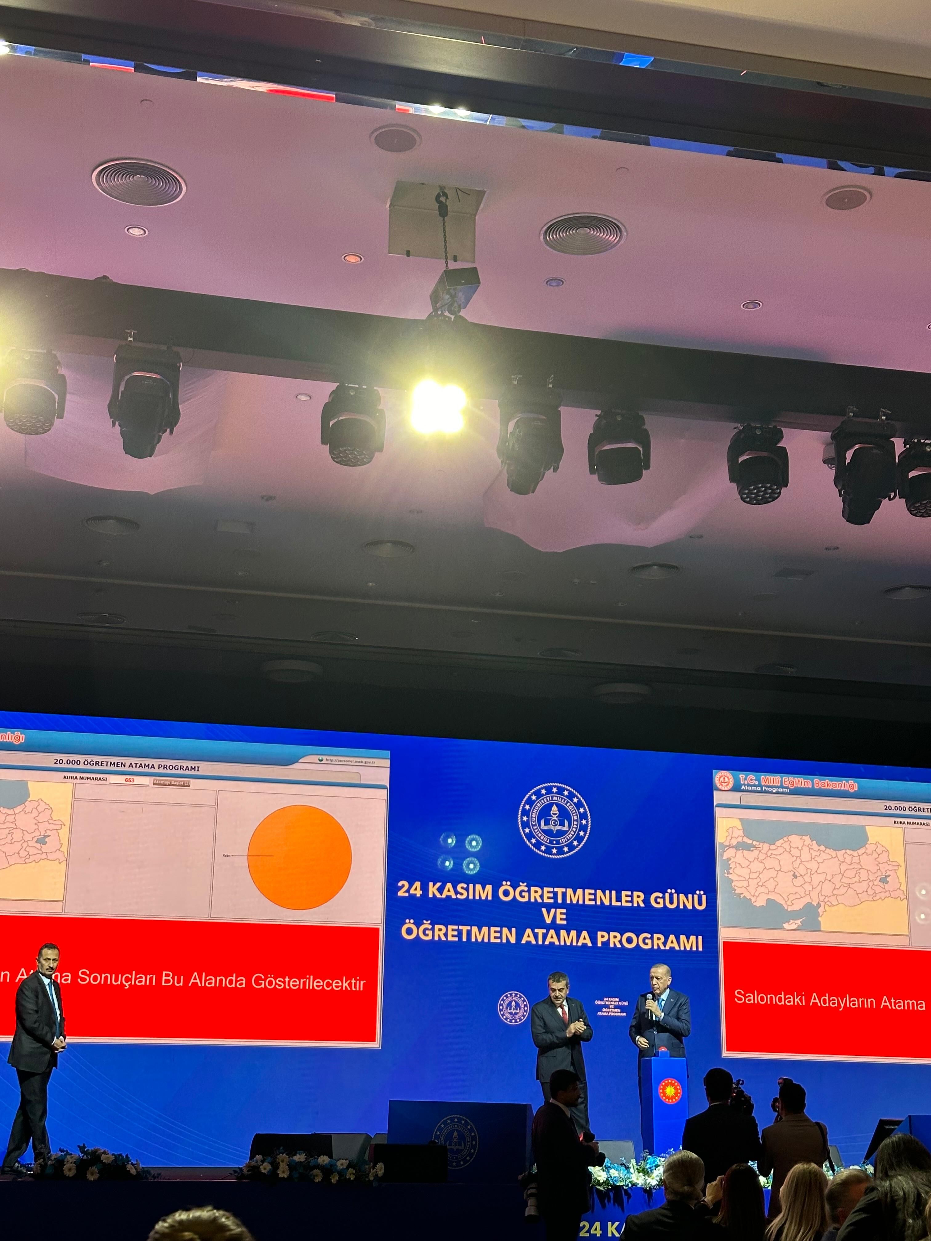 MEB’ten 81 İlden Öğretmenlere 24 Kasım Özel Programı