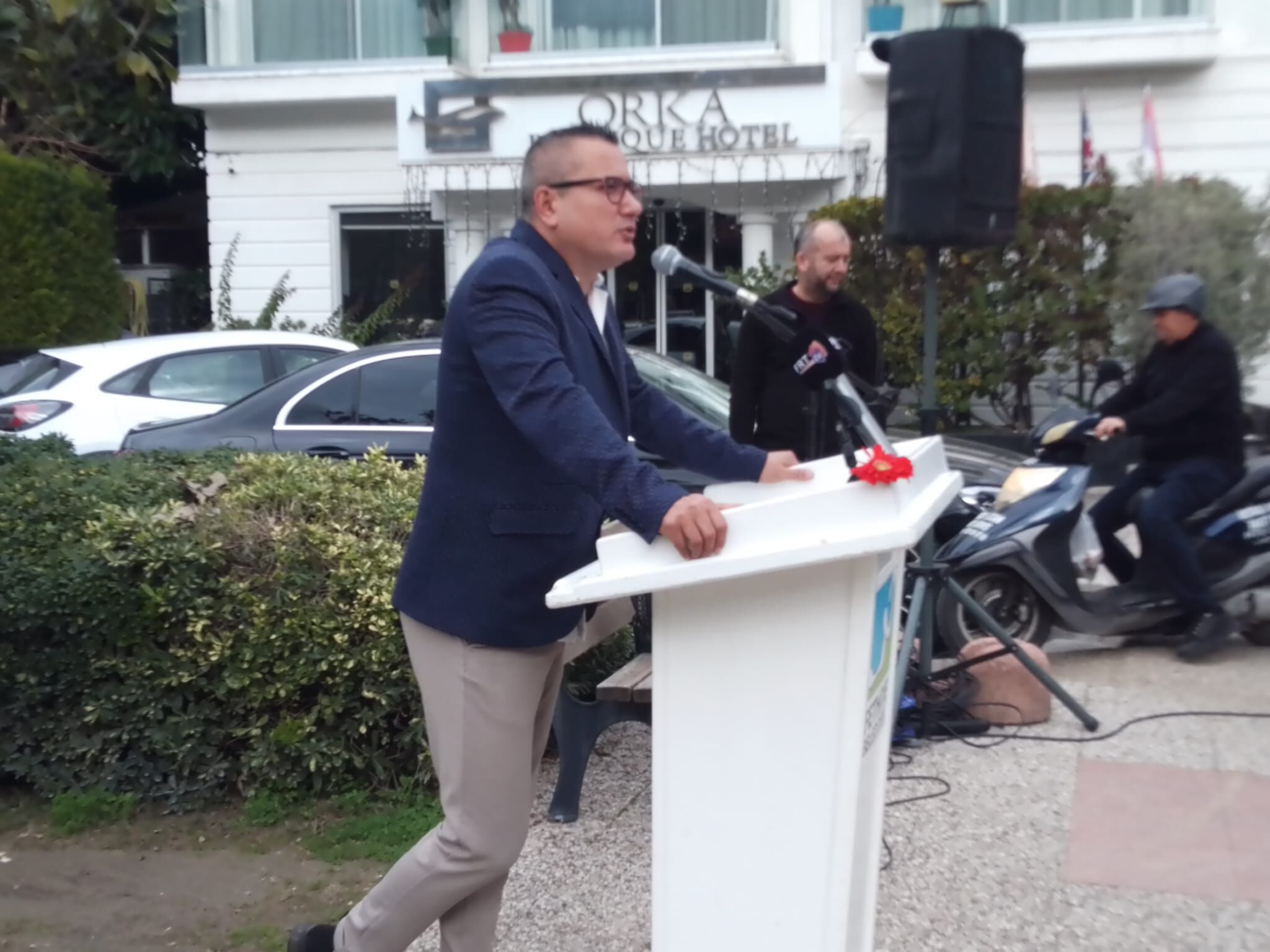 Fethiyeli TRT Sanatçısı Hamdi Özbay, Vefatının 8. Yılında Törenle Anıldı