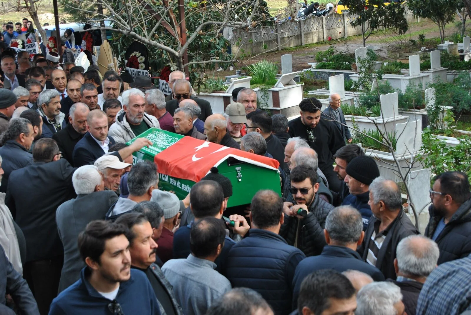 Fethiye’nin Sevilen Siyasetçisi Cengiz Çay Son Yolculuğuna Uğurlandı