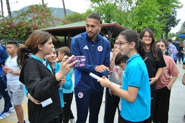Fethiyespor, 23 Nisan Coşkusu Yaşadı