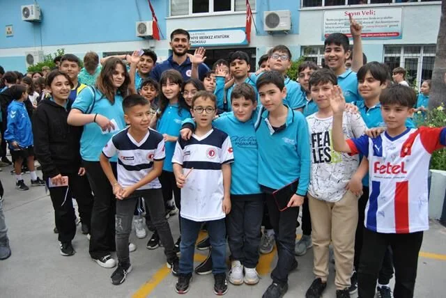 Fethiyespor, 23 Nisan Coşkusu Yaşadı