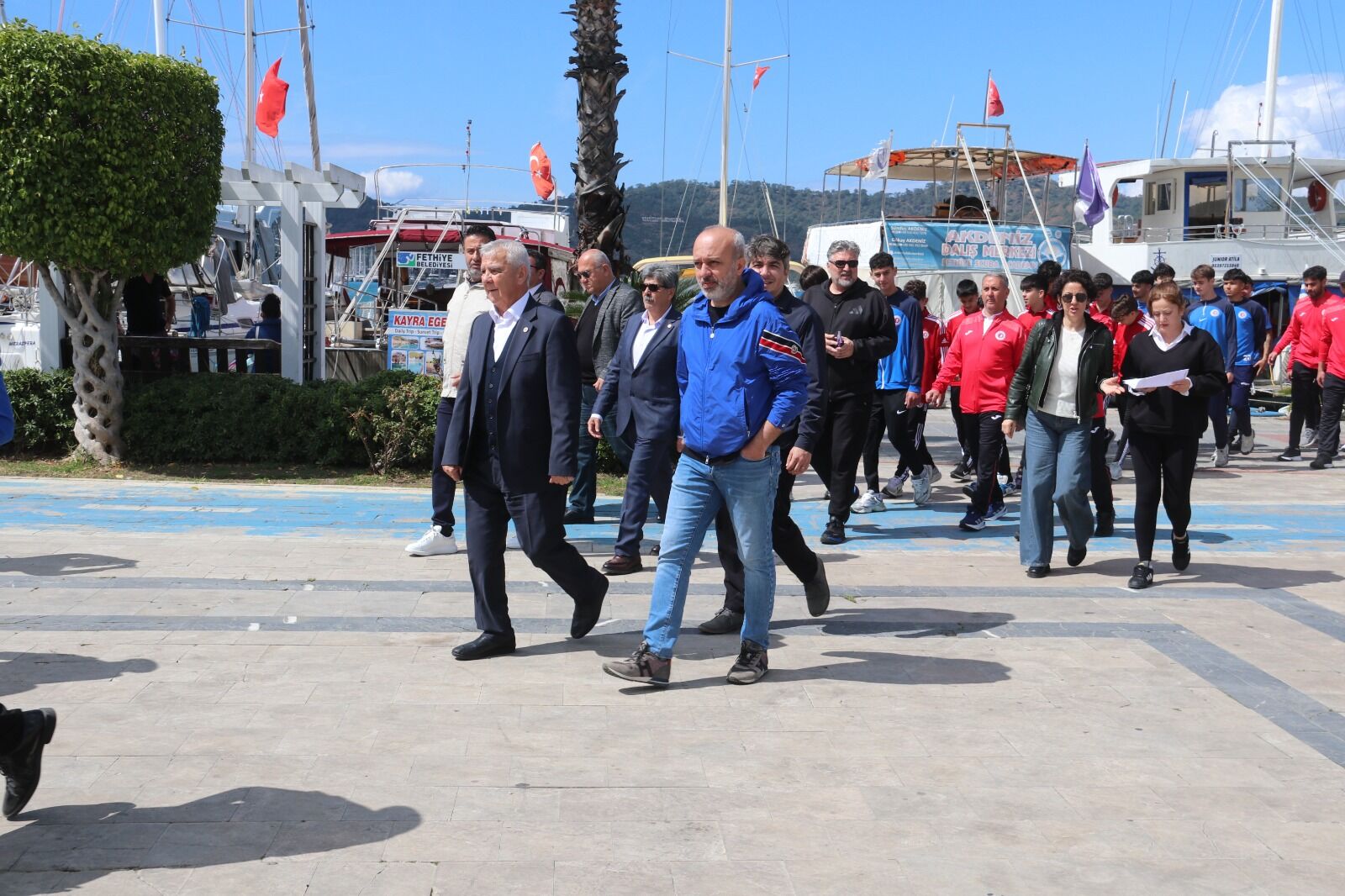 Fethiyespor 93. Yaşını Çelenk Töreniyle Kutladı