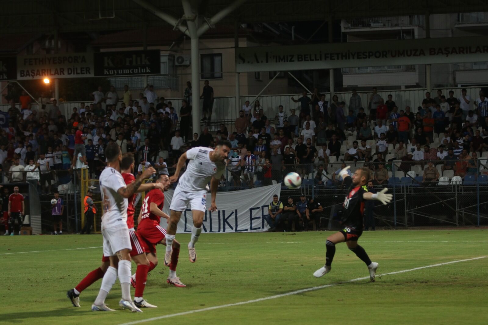 Fethiyespor Evinde Kayıp 2-0