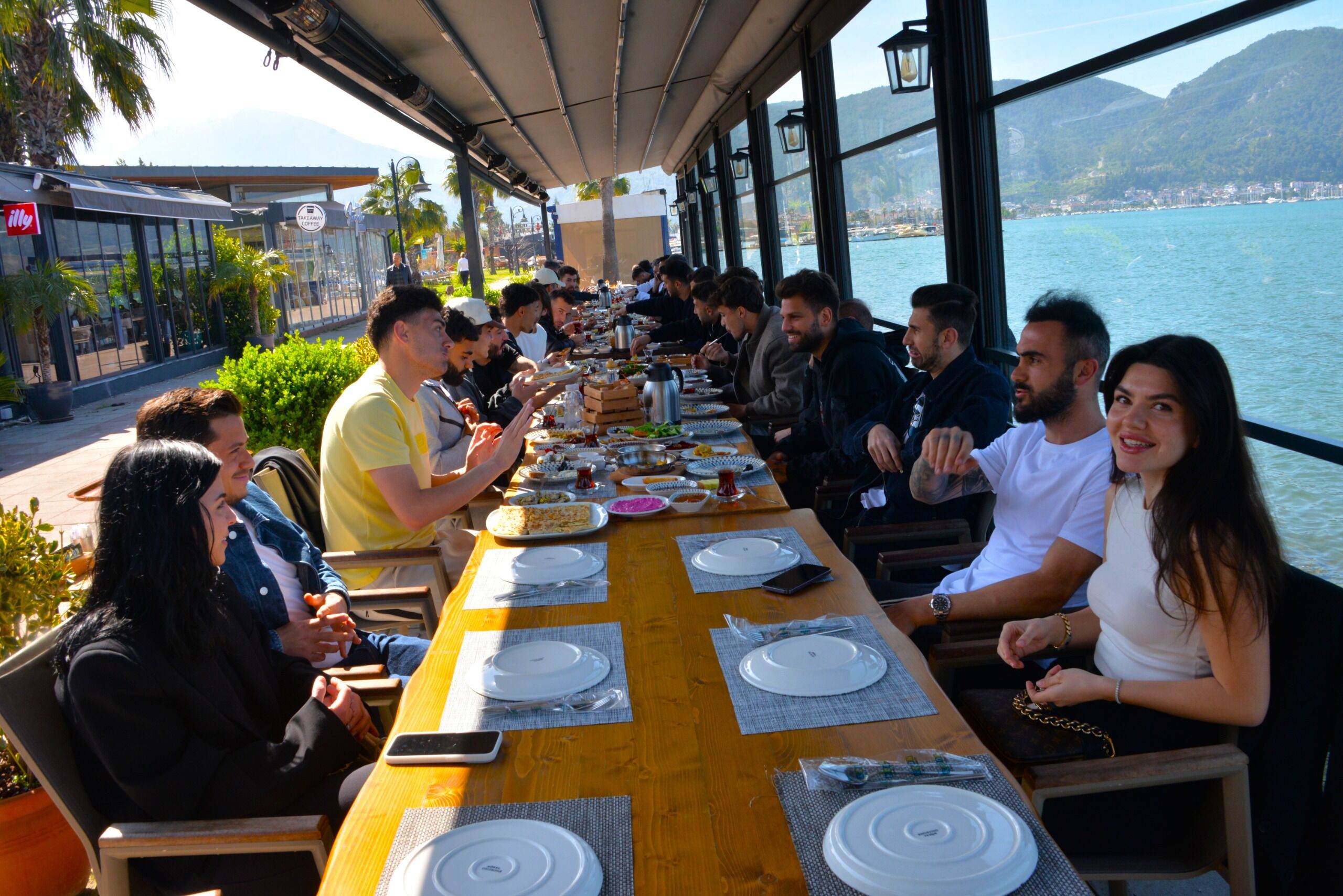 Fethiyespor, Lideri Devirmek İstiyor